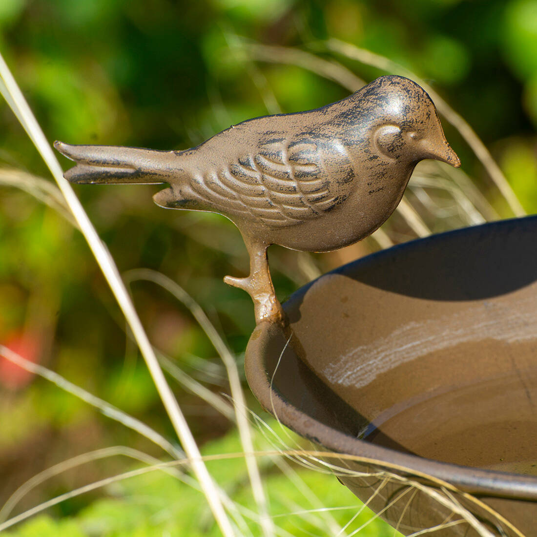 Vogeltränke Metall schwarz-braun mit Stab
