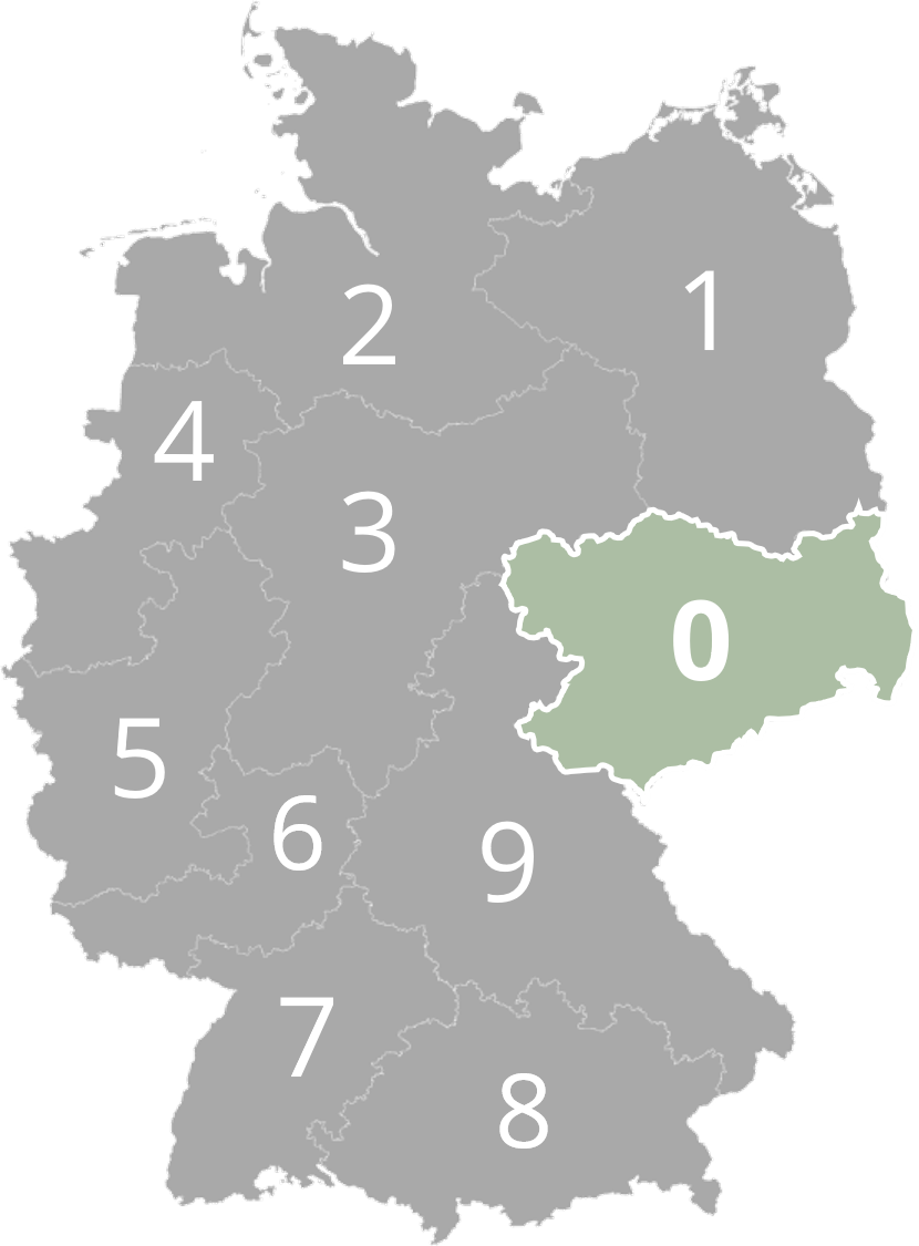 Karte Deutschlands mit Postleitzahlenzonen in Grau, Zone 0 in hellem Grün hervorgehoben.