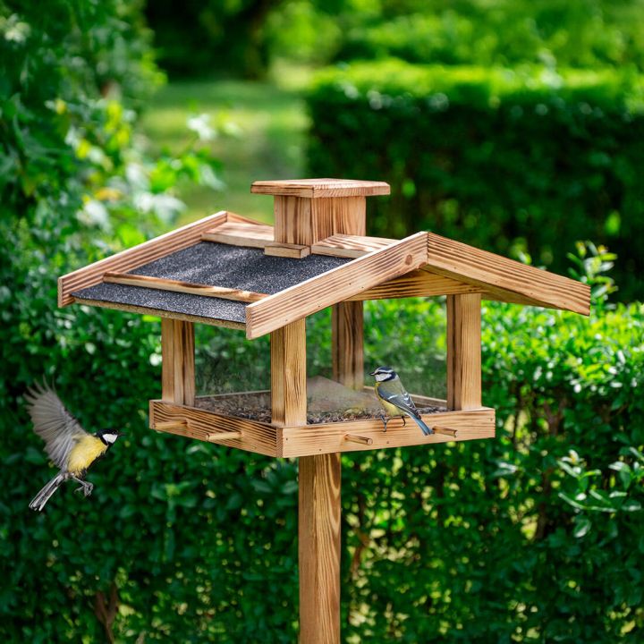 Vogelhaus aus Kiefernholz mit Ständer