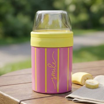 Lunchpot Streifen aus Edelstahl, isoliert