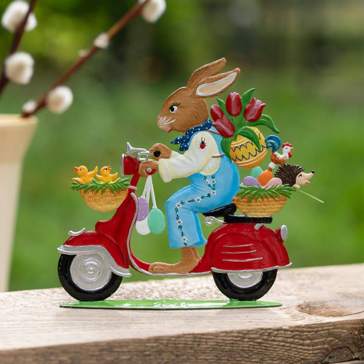 Zinnfigur Hase mit Motorroller