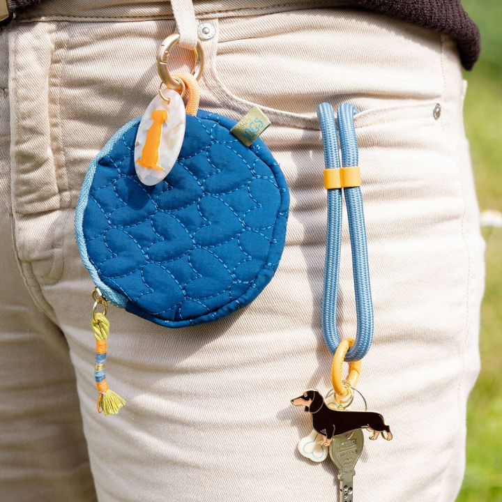 Schlüsselanhänger und Täschchen Hund-Set