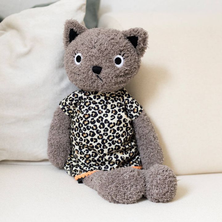 Katze Mia im Miezekleid Dekofigur