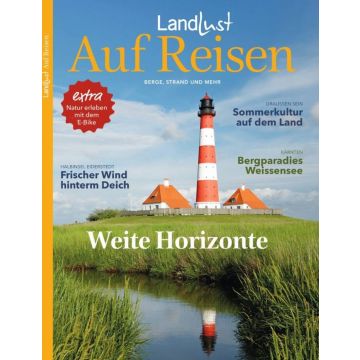 Titelbild des Magazins „Landlust Auf Reisen“ mit rotem Leuchtturm, zwei Häusern mit orangefarbenen Dächern, grünem Deich, Wassergraben im Vordergrund und Texten zu Reisezielen und Naturerlebnissen in Deutschland.









ChatGPT fragen
