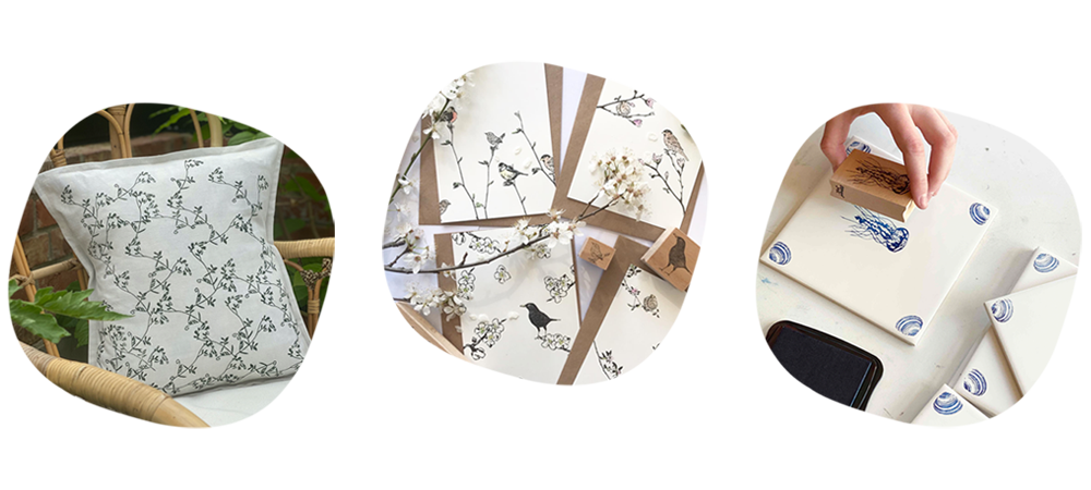 Mehrere organisch gerahmte Bilder zeigen gestempelte Naturmuster auf Kissen, Karten, Keramik und Kleidung als Inspiration f&uuml;r kreative Druckprojekte.