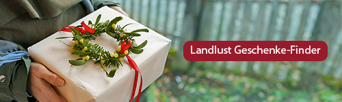 Eine Person hält ein Geschenk in der Hand. Text: Landlust Geschenke-Finder